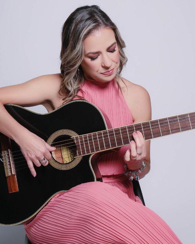 Cintya Soares — Educadora Musical e Mentora